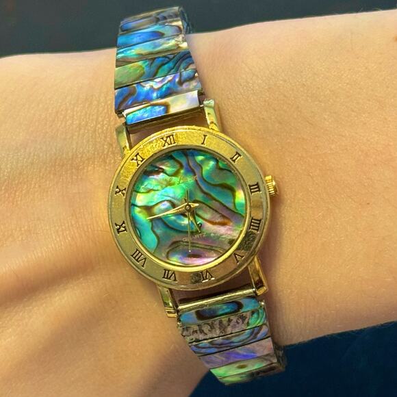 Vintage Jalga Ladies Abalone Shell Quartz Stench Watch - Picture 1 of 7